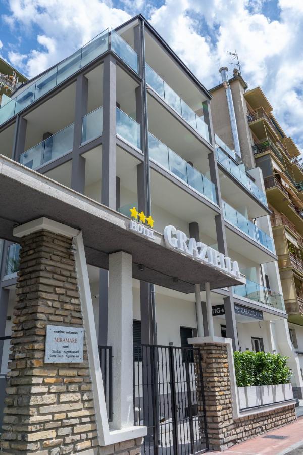 Hotel Graziella アルマ・ディ・タッジャ エクステリア 写真