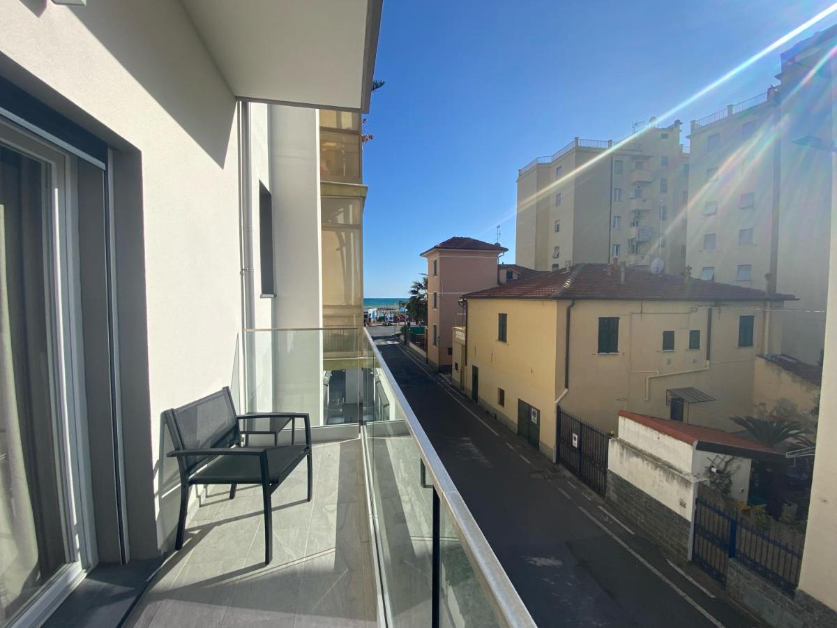 Hotel Graziella アルマ・ディ・タッジャ エクステリア 写真